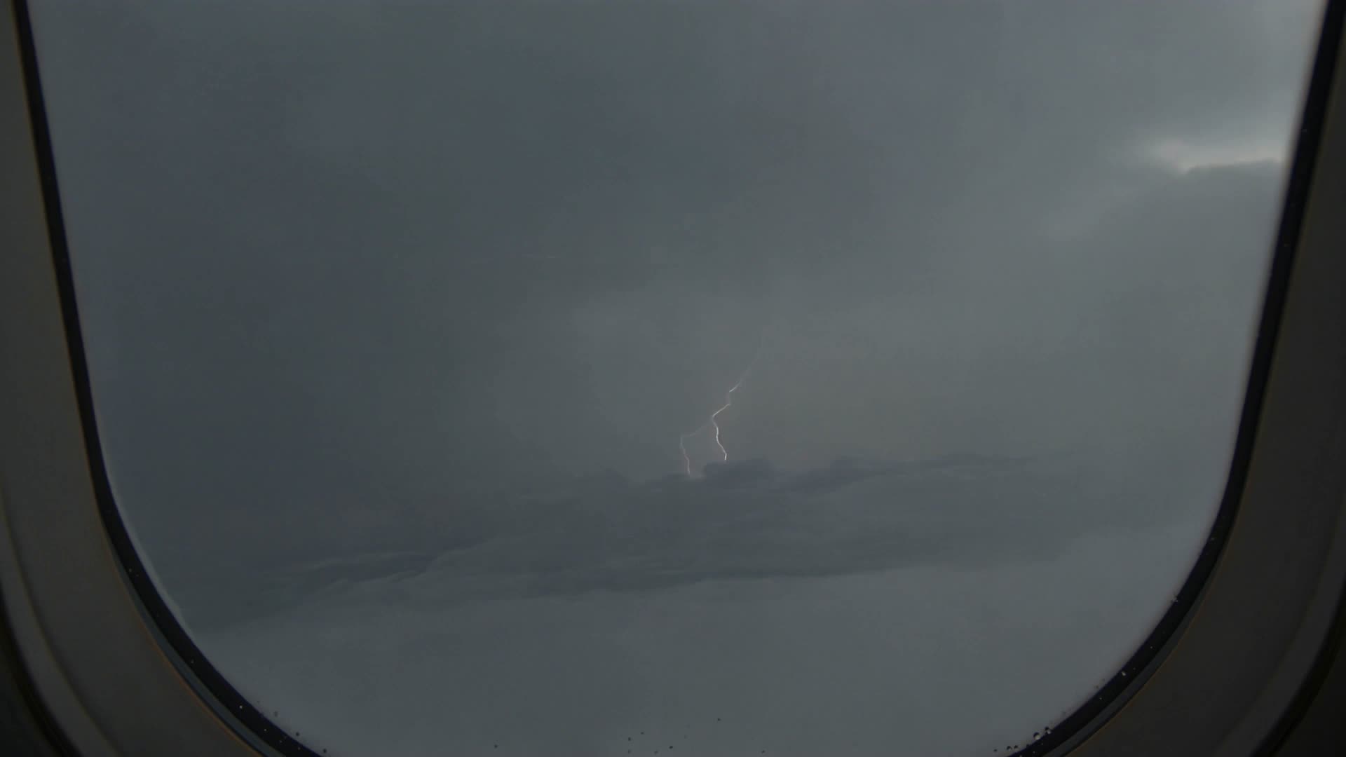 A still from the product footage: the StrataWx window over a simulator sky.